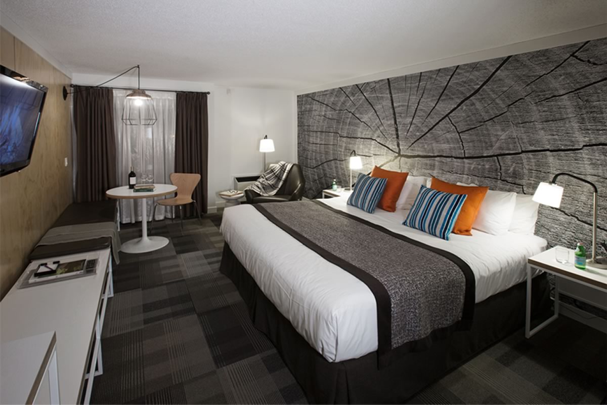 Coast Canmore Hotel and Conference Centre